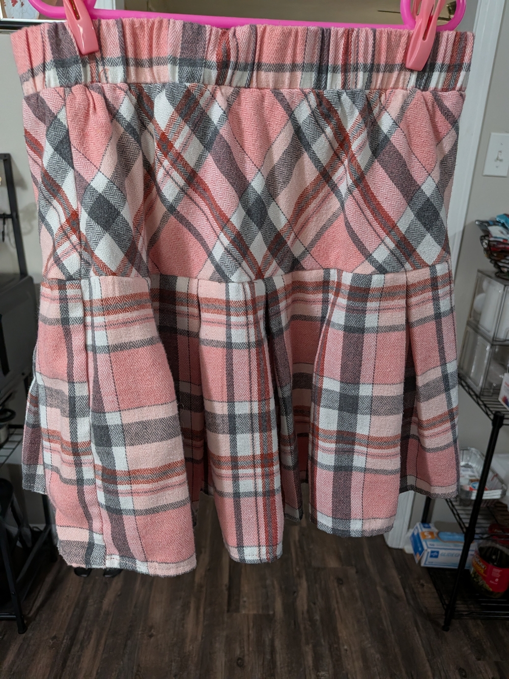 SHEIN Pink Plaid Tiered Skater Mini Skirt